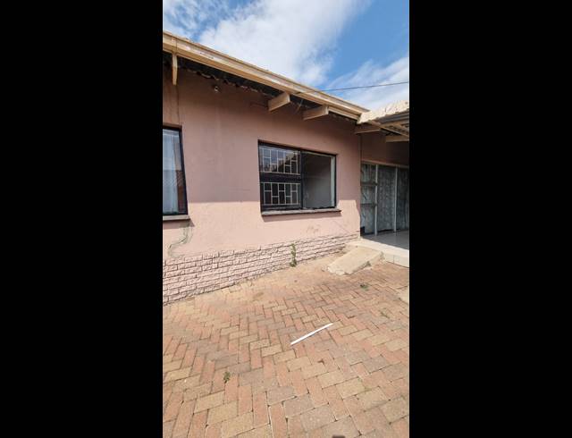 3 BEDROOM HOUSE FOR SALE IN ARBORPARK